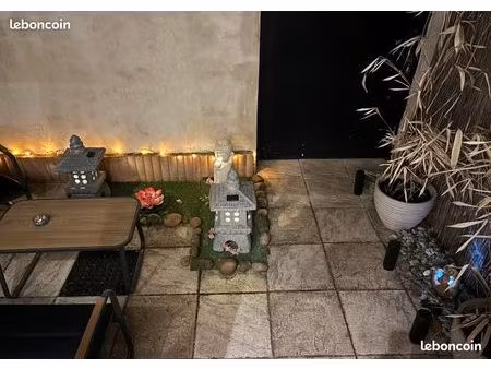location studio meublé