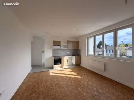 appartement t2 – 50m² - centre de dissay