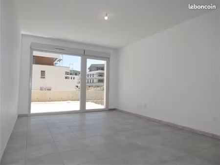 appartement 3 pièces 64 m²