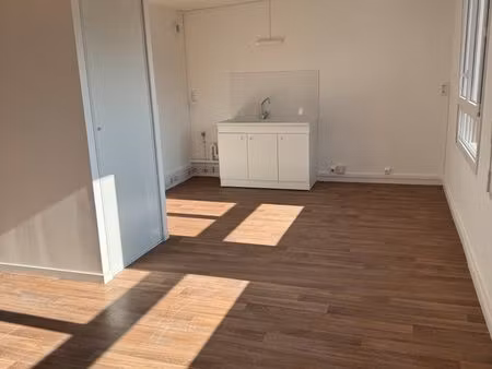 location appartement t2 - plafonds pls