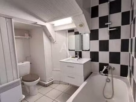 vente maison à vairé (85150) : à vendre / 90m² vairé