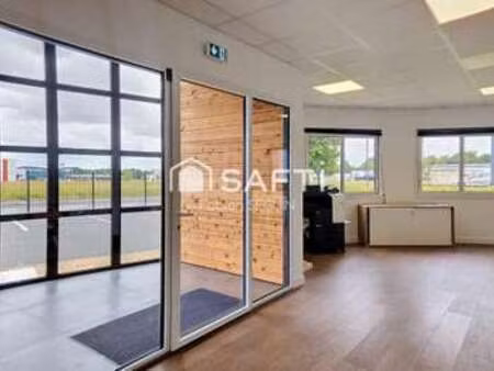 vente bureaux et commerces à sèvremoine (49450) : à vendre / 105m² sèvremoine