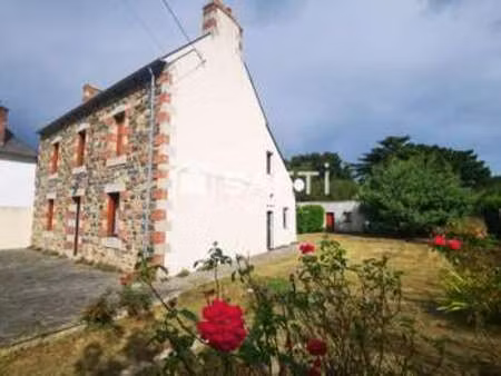 vente maison à plougrescant (22820) : à vendre / 140m² plougrescant