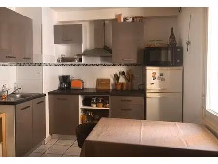 appartement t2 bordeaux - 30 m2 - 755 euros ttc