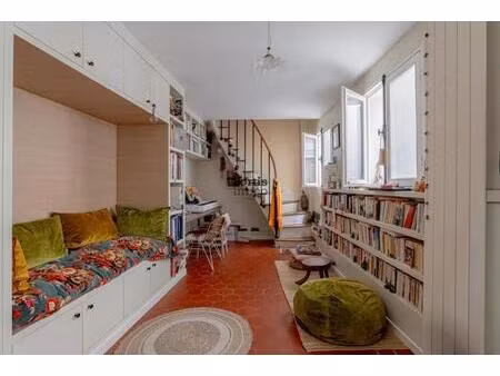 paris 2 - appartement 46 68 m2 rue montmartre