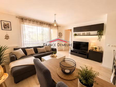 appartement 2 pieces avec parking en sous sol