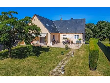 maison 8 chambres sur sous sol et jardin