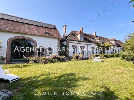 propriété - 320m ²