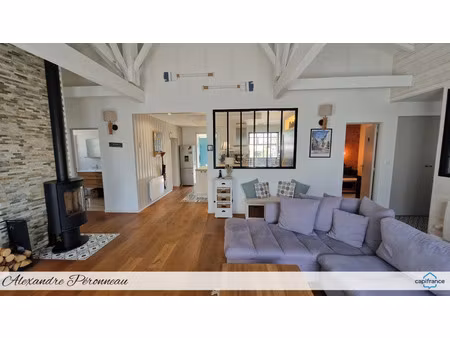 maison à vendre charron 8 pièce(s) 175m2 549 000€