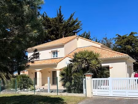 maison 6 pièces 155m2