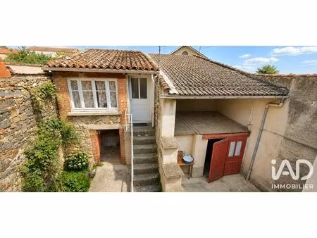 maison de village à paulhaguet (43230)