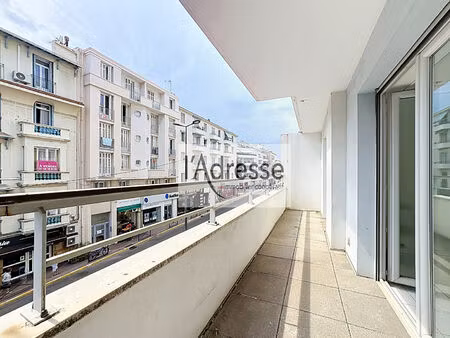 vente appartement 2 pièces  51.49m²  antibes