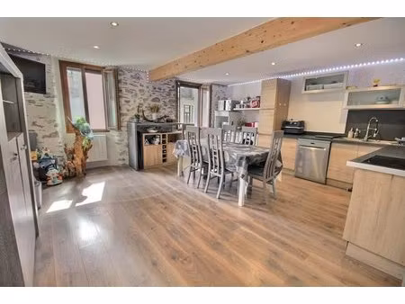 a vendre t4 duplex la rochette 73110