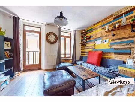 très beau duplex en plein cœur de moutiers