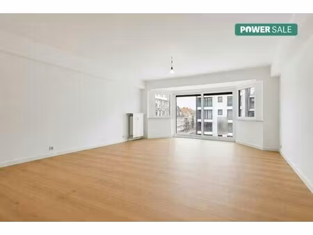 appartement met 2 slaapkamers te koop in knokke centrum