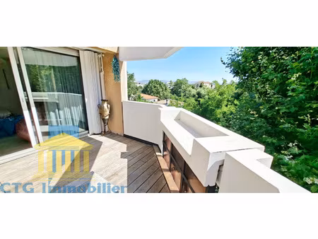 marseilleveyre/parangon  superbe t2 avec terrasse et garage