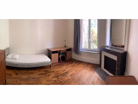 bel appartement t2 – idéal étudiant ou jeune actif disponibilité immédiate/secteur : av. l