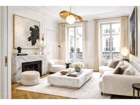 appartement d'exeption | 3 pièces | rue danielle casanova  paris 75001