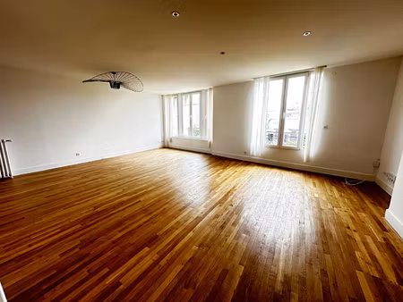 appartement 4 pièces 102.89m2