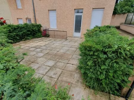 appartement t2 au rdc