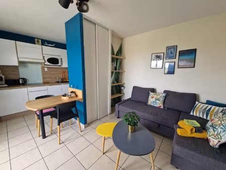 t1 meublé 26.72 m² avec terrasse + parking