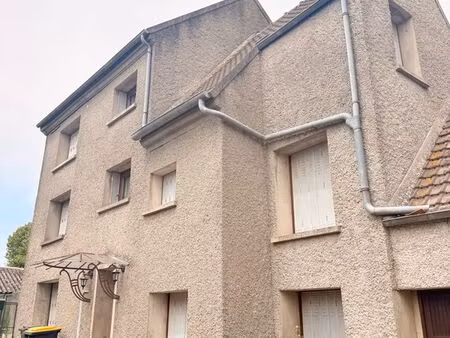 le plessis-aux-bois – maison ancienne à rénover intégralement sur 2 329 m²