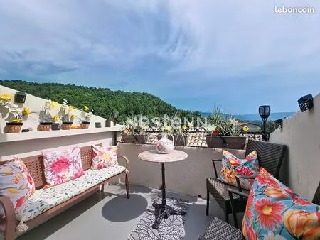 maison de village 3 pièces 60 m²