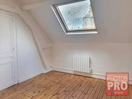 vente appartement 2 pièces à caudebec-lès-elbeuf (76320) : à vendre 2 pièces / 34m² caudeb