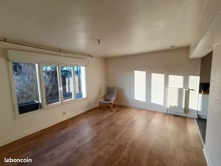 appartement t2 avec garage