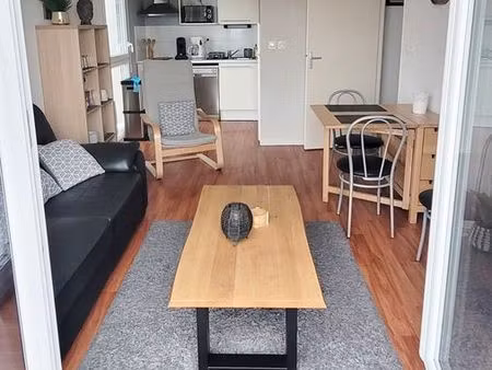 t3 très lumineux de 60 m2