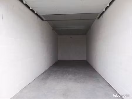box 32m2 dans za
