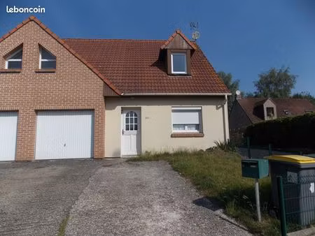 maison 4 chambres 950