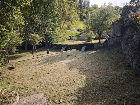 terrain usage loisirs