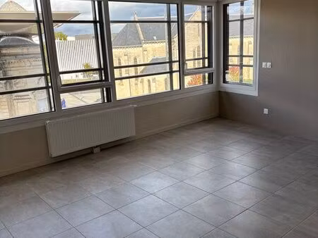 appartement t3 mérignac centre avec parking