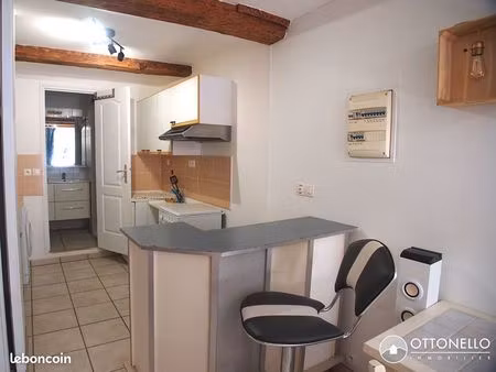 studio 1 pièce 23 m²