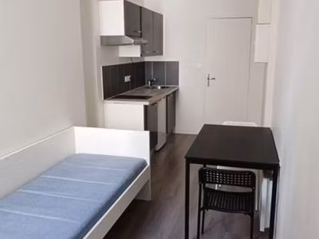 studio 1 pièce 15 m²