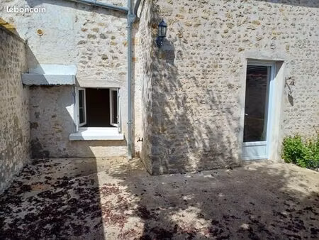 a louer entre étampes et pithiviers à sermaises du loiret 45300