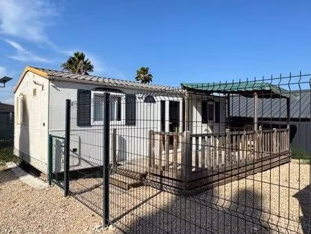 mobil-home 2 chambres eau et electricité compris