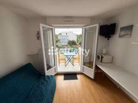 vente appartement 2 pièces bord de mer aux sables-d'olonne (85100) : à vendre 2 pièces bor