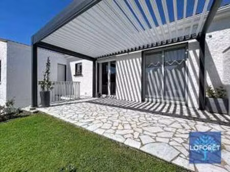 vente maison piscine à nesmy (85310) : à vendre piscine / 138m² nesmy