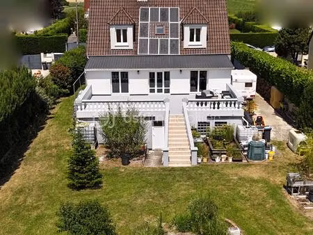 maison traditionnelle de 150 m² à marchemoret