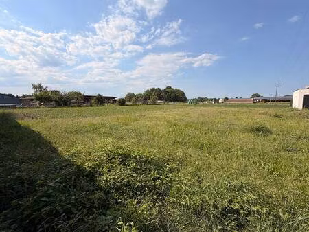 terrain constructible à vendre