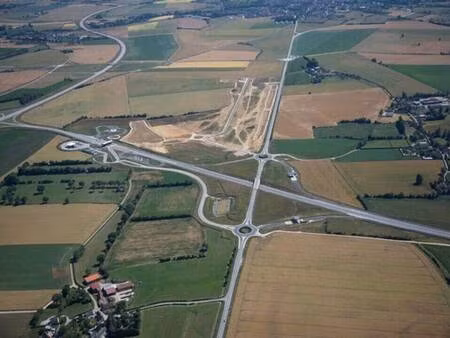 terrain constructible viabilisé à vendre