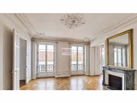 appartement 4 pièces 104 m2 'quartier des prés' versailles
