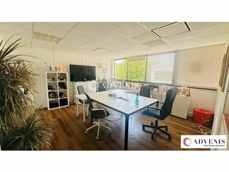 location bureaux 150 m²