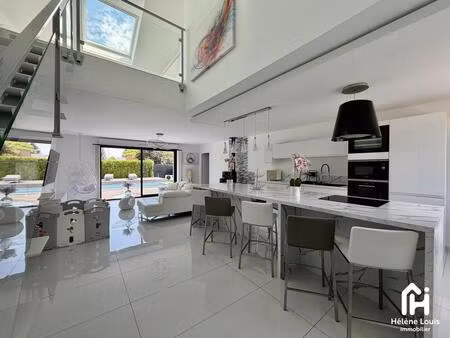 maison contemporaine 2020 - 4 chambres -3 sdb - piscine