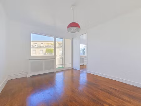 centre ville appartement bourg la reine 2 pièces 40 m2