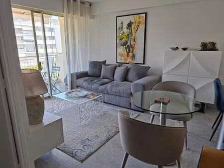 location d un appartement t2 de 36 75 m 2 a cannes