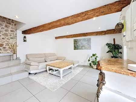 préparez votre rentrée dans une maison de village clé en main au coeur de cuers
