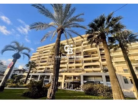 juan-les-pins – appartement de charme au sein d’une résidence de prestige en front de mer